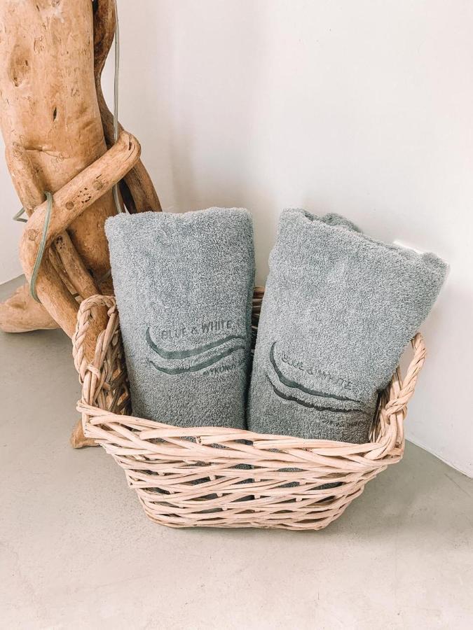 أورنوس Blue, White And Grey Suites المظهر الخارجي الصورة