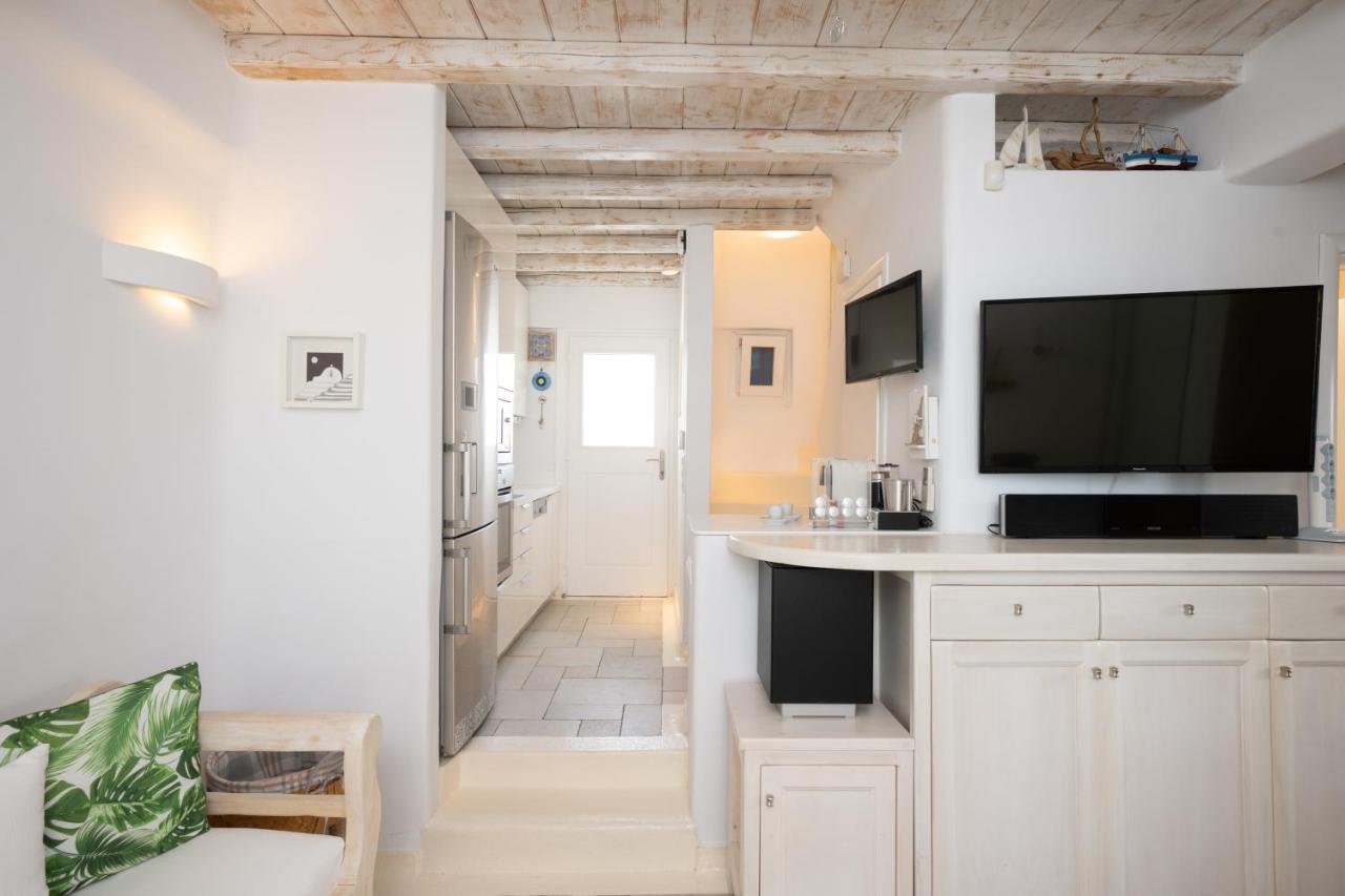 أورنوس Blue, White And Grey Suites المظهر الخارجي الصورة